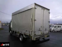 Hino DUTRO лот № 9013 оценка R  с аукциона в Японии 1