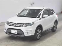 Suzuki ESCUDO лот № 70156 оценка 4  с аукциона в Японии 3