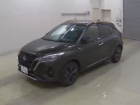 Nissan KIX лот № 1037 оценка 5  с аукциона в Японии 2