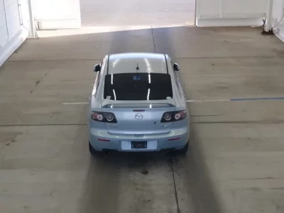 Mazda AXELA  с аукциона в Японии