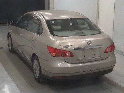Nissan SYLPHY  с аукциона в Японии