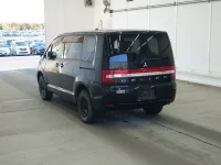 Mitsubishi DELICA D5 лот № 2417 оценка 3  с аукциона в Японии 1