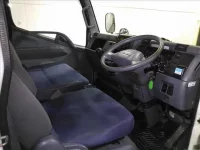 Mitsubishi CANTER лот № 9017 оценка 3  с аукциона в Японии 3