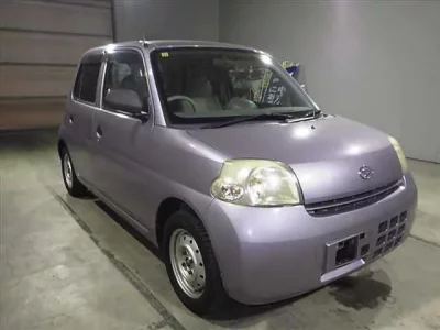 Daihatsu Esse  с аукциона в Японии