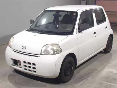 Daihatsu Esse  с аукциона в Японии
