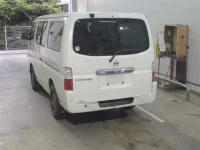 Nissan CARAVAN VAN лот № 234 оценка 3  с аукциона в Японии 1