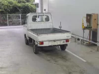 Daihatsu HIJET TRUCK лот № 242 оценка R  с аукциона в Японии 1