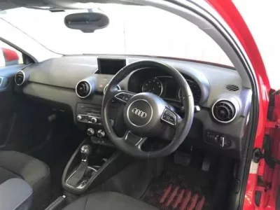 Audi A1  с аукциона в Японии