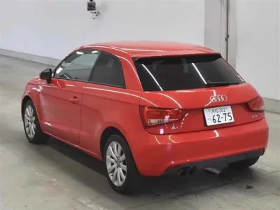 Audi A1  с аукциона в Японии
