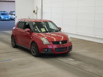 Suzuki SWIFT  с аукциона в Японии