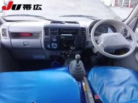 Hino DUTRO лот № 7303 оценка 3  с аукциона в Японии 2