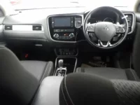 Mitsubishi OUTLANDER лот № 1276 оценка 3.5  с аукциона в Японии 2