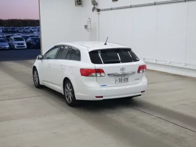 Toyota AVENSIS WAGON