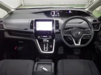 Nissan SERENA лот № 3006 оценка 3.5  с аукциона в Японии 2