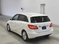 Mercedes-Benz B CLASS лот № 40035 оценка 4  с аукциона в Японии 1