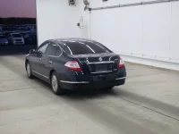 Nissan TEANA лот № 2490 оценка 4  с аукциона в Японии 1