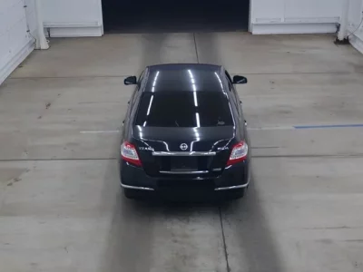 Nissan TEANA  с аукциона в Японии