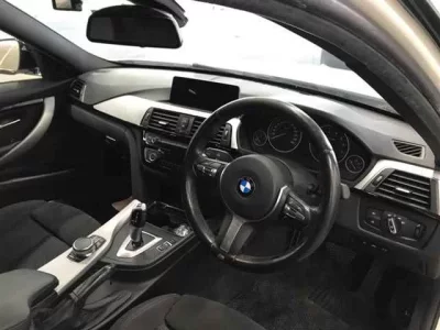 BMW 3-Series  с аукциона в Японии