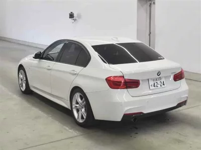 BMW 3-Series  с аукциона в Японии