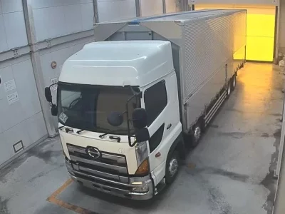 Hino TRUCK