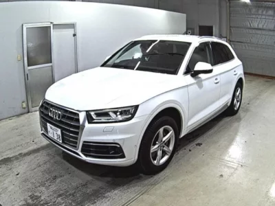 Audi Q5  с аукциона в Японии
