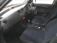 Suzuki SWIFT лот № 4384 оценка RA  с аукциона в Японии 2