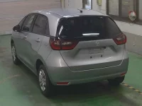 Honda FIT лот № 3047 оценка 4  с аукциона в Японии 1