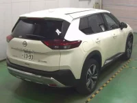 Nissan X-TRAIL лот № 3053 оценка 4.5  с аукциона в Японии 7