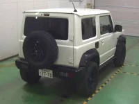Suzuki JIMNY SIERRA лот № 3054 оценка 5  с аукциона в Японии 7