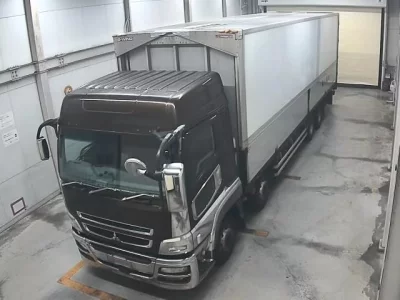Mitsubishi FUSO TRUCK  с аукциона в Японии
