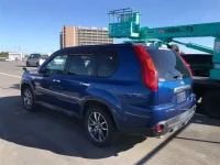 Nissan X-TRAIL лот № 90001 оценка X  с аукциона в Японии 1