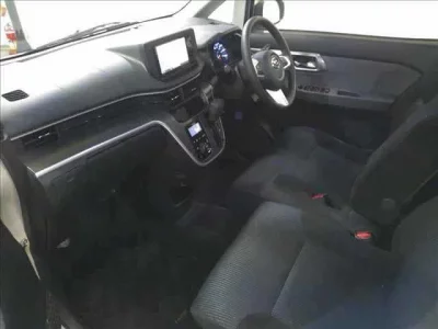 Daihatsu MOVE  с аукциона в Японии