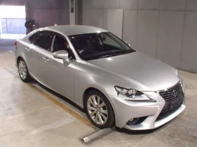 Lexus IS  с аукциона в Японии