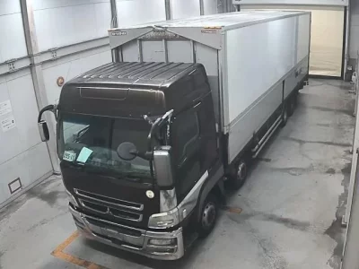 Mitsubishi FUSO TRUCK  с аукциона в Японии