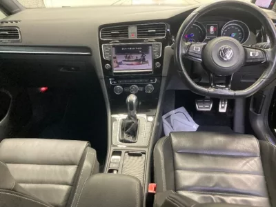 Volkswagen GOLF VARIANT  с аукциона в Японии