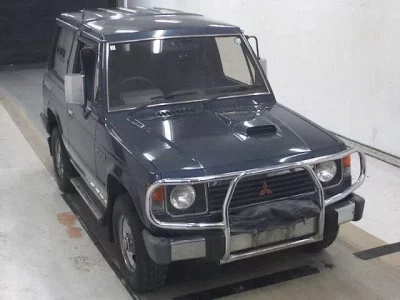 Mitsubishi PAJERO  с аукциона в Японии