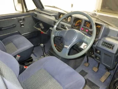 Mitsubishi PAJERO  с аукциона в Японии