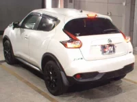Nissan JUKE лот № 3063 оценка 4  с аукциона в Японии 1