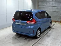 Honda FREED лот № 1425 оценка 3.5  с аукциона в Японии 4