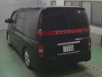 Nissan ELGRAND лот № 3555 оценка 3.5  с аукциона в Японии 1