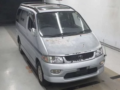 Toyota HIACE REGIUS