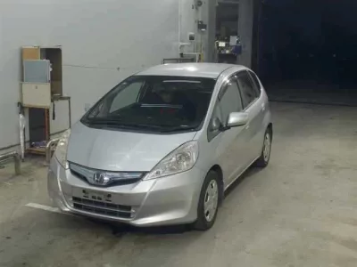 Honda FIT  с аукциона в Японии