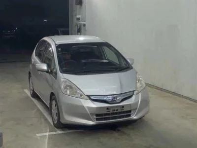 Honda FIT  с аукциона в Японии