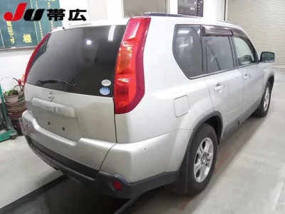 Nissan X-TRAIL  с аукциона в Японии