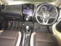 Nissan NOTE лот № 3082 оценка 4  с аукциона в Японии 2