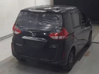 Honda FREED лот № 1139 оценка R  с аукциона в Японии 4