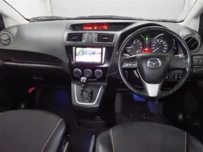 Mazda PREMACY  с аукциона в Японии