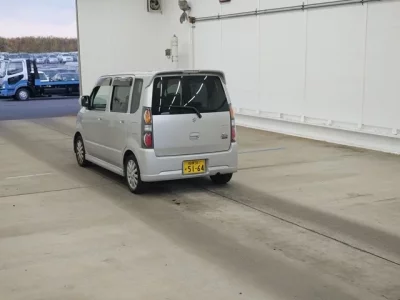 Suzuki WAGON R  с аукциона в Японии
