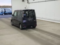 Nissan ROOX лот № 2671 оценка 3.5  с аукциона в Японии 1