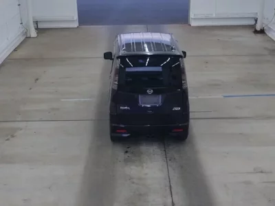 Nissan ROOX  с аукциона в Японии